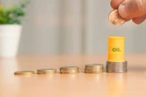 global-commodities-outlook-2023